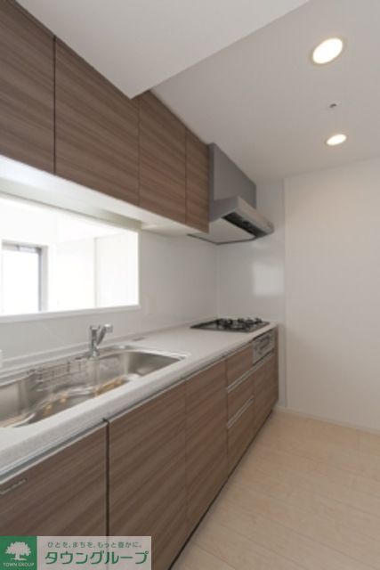 キッチン　※写真は同タイプ住戸です。