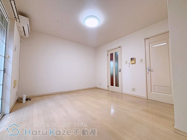 名鉄名古屋本線 桜駅 徒歩5分 2階建 築22年の居間写真
