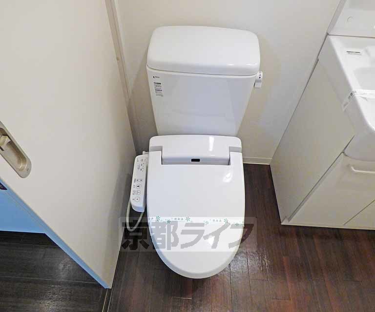 トイレ　清潔感のあるトイレです。