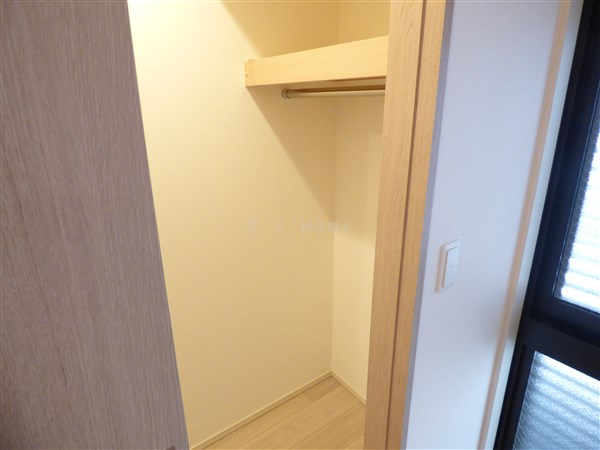 収納　ウォークインクローゼット