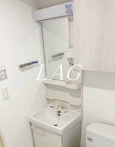 洗面設備　洗面台です。