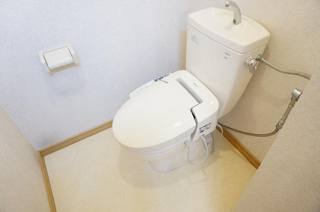 トイレ　トイレ