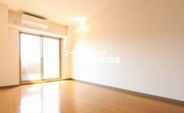 居室・リビング　大変設備充実しております。お気軽にご相談下さい。