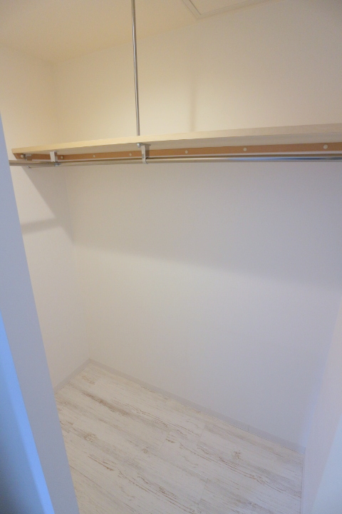 収納　ウォークインクローゼットです☆