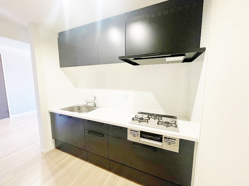 キッチン　★システムキッチングリル付き/３口コンロ★
