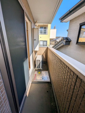 バルコニー　日当り良好の東向き