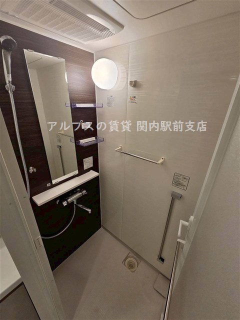 バス・シャワールーム