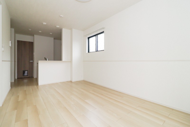 居室・リビング　図面と現状に相違がある場合には現状を優先