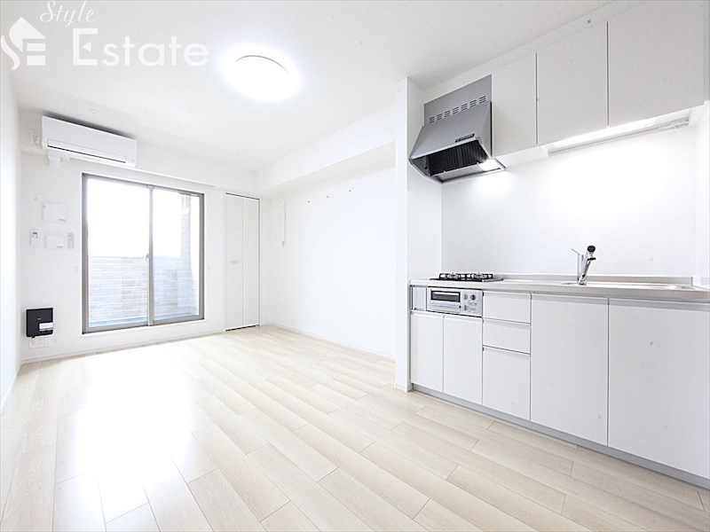 居室・リビング　内装