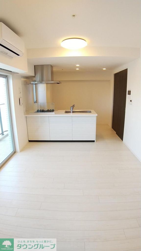 居室・リビング　キッチン