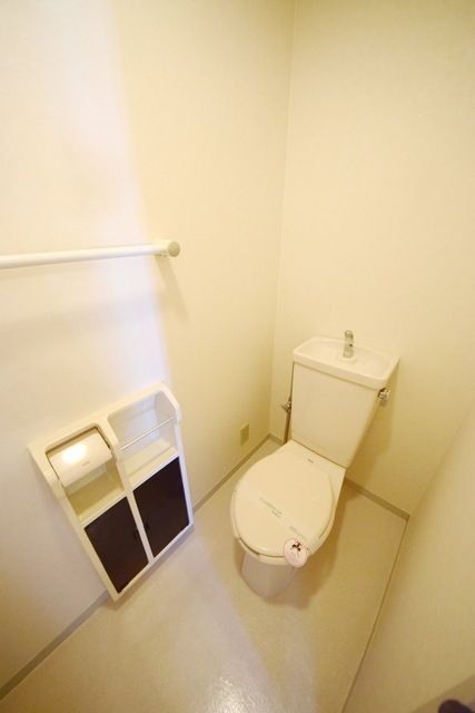 トイレ　★清潔感のあるトイレです★