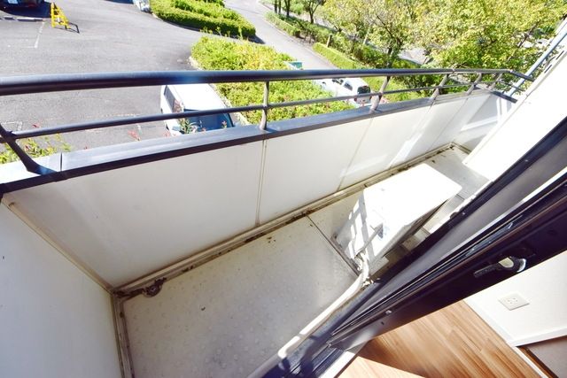 バルコニー　★空気の入れ替えを★