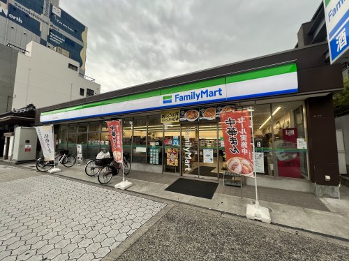 コンビニ　ファミリーマート 天王寺生玉町店（コンビニ）まで181m