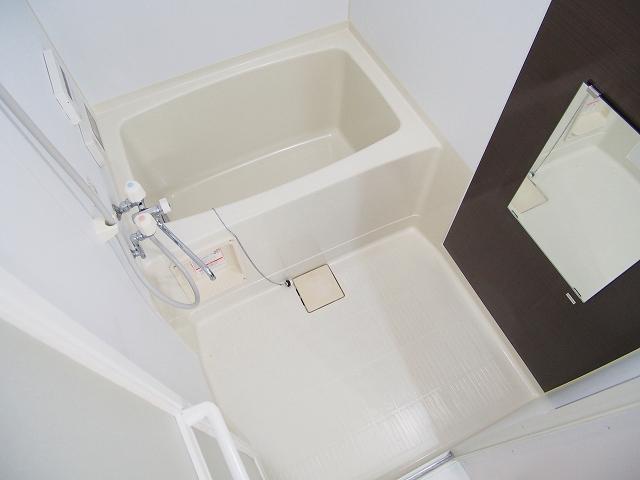 バス・シャワールーム　浴室