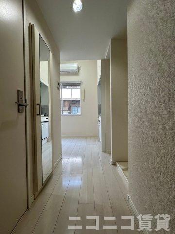 玄関　別号室イメージの為、現状を優先致します。