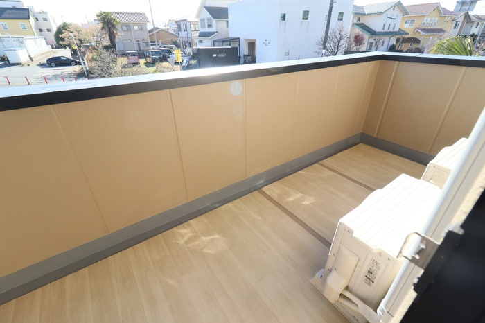 バルコニー　バルコニー