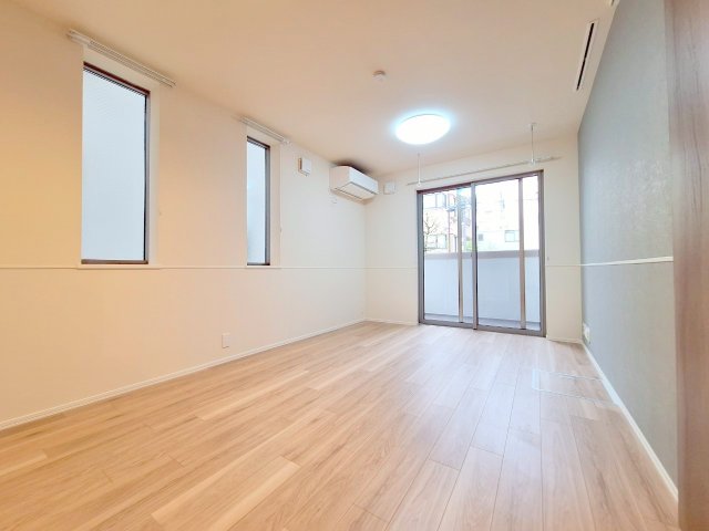 居室・リビング　★閑静な住宅街に面しております★