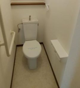 トイレ　コンパクトで使いやすいトイレです