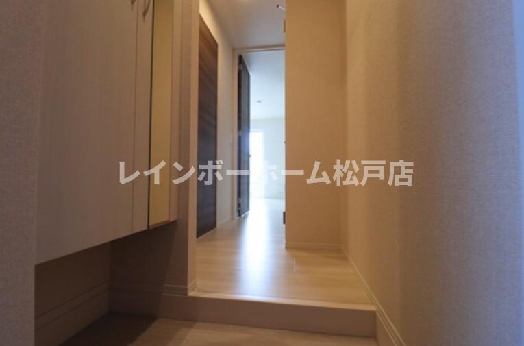 玄関　明るい玄関です