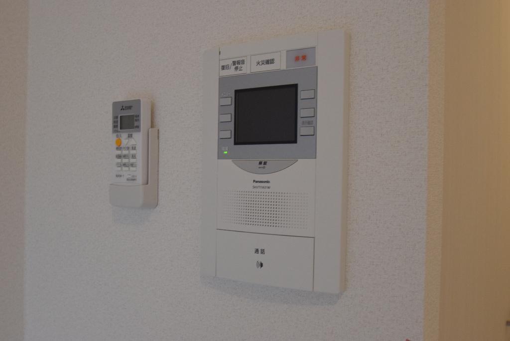 セキュリティ　カメラ付インターホン