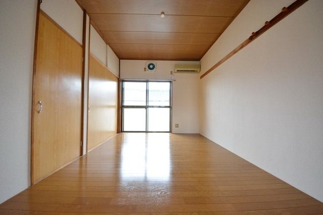 居室・リビング　☆人気のフローリング☆