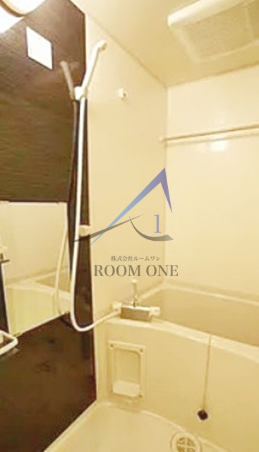 バス・シャワールーム　お風呂です。