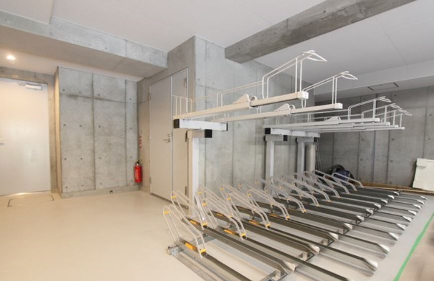 その他　★駐輪場スペース完備★