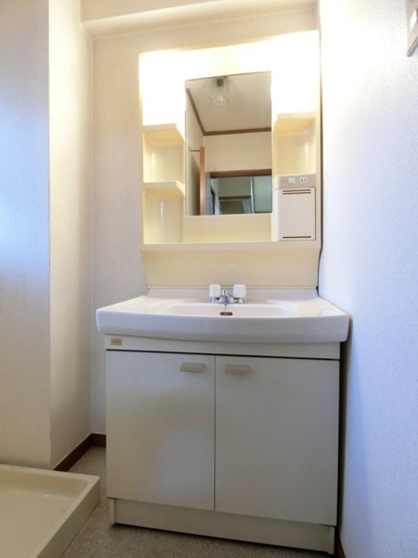 洗面設備　図面と現状に相違がある場合には現状を優先