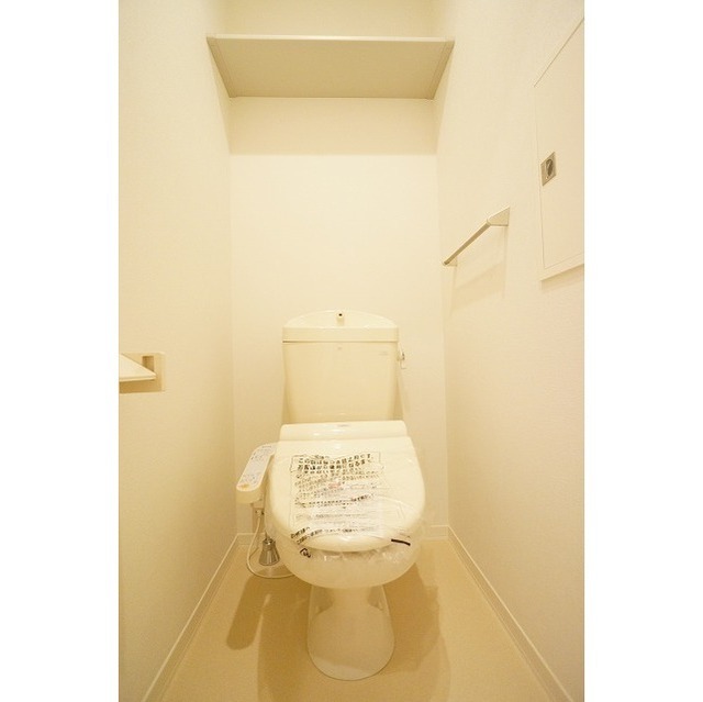 トイレ　洗浄便座もあります♪