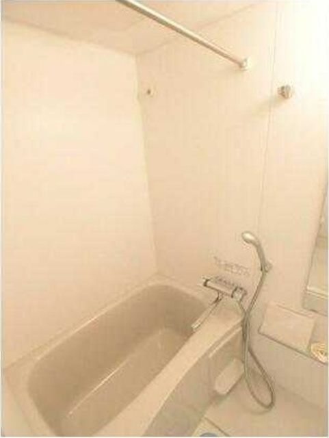 バス・シャワールーム　※別部屋参考写真です。間取等異なります。