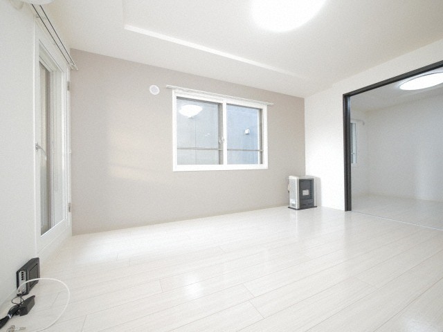 居室・リビング　※別号室参考画像