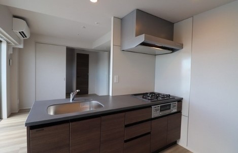 キッチン　☆調理も捗るシステムキッチン☆