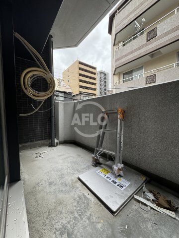 バルコニー　セレニテ難波ミラク壱番館　バルコニー