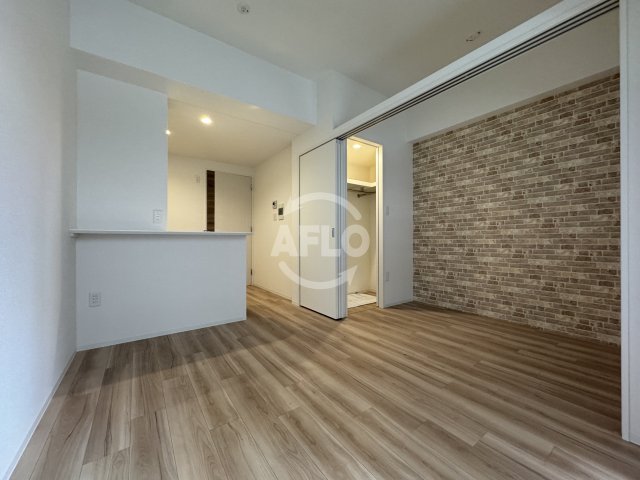 居室・リビング　セレニテ難波ミラク壱番館　リビング