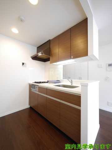 キッチン　ランテンヌ四谷