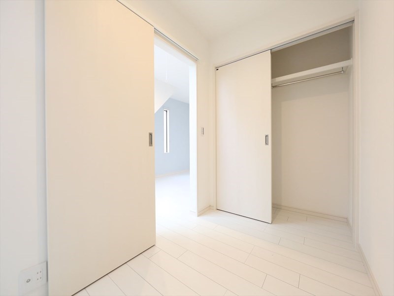 その他部屋・スペース　洋室3帖　クローゼット付（収納充実してます）