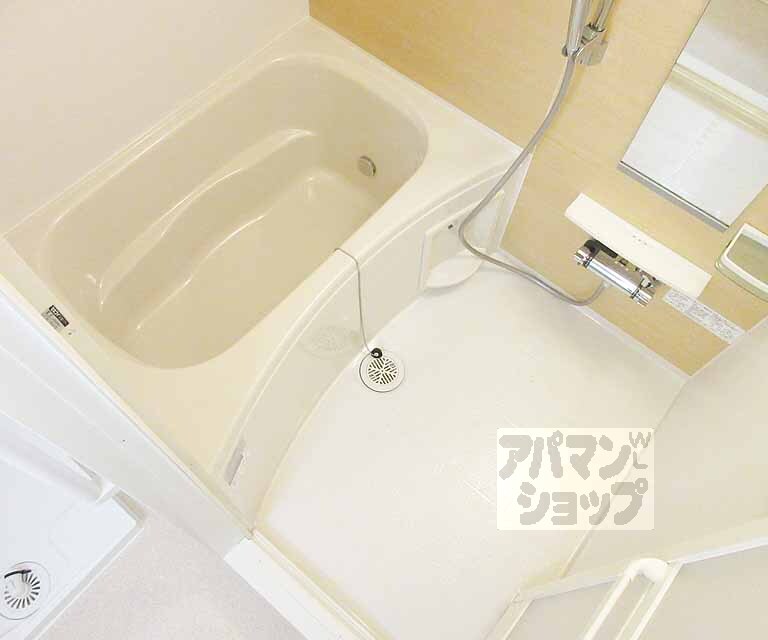 バス・シャワールーム　ゆったりできます・・