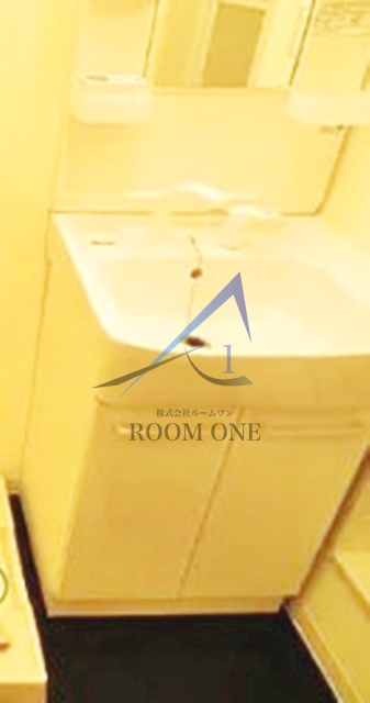 洗面設備　洗面台です。