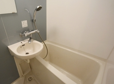 バス・シャワールーム　☆ゆったりくつろげるお風呂☆