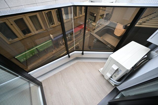 バルコニー　バルコニー