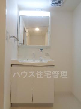 洗面設備　洗髪洗面化粧台