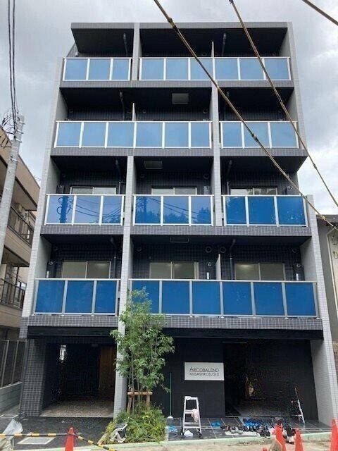 建物外観　オートロック完備