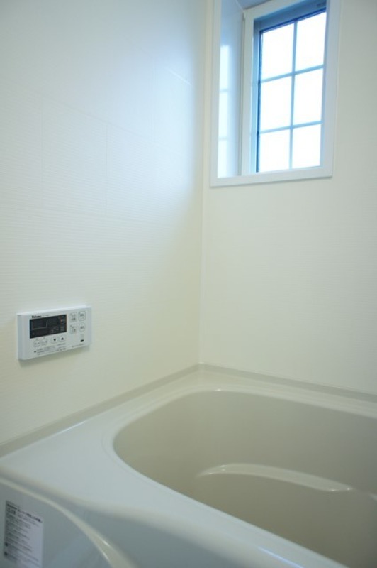 バス・シャワールーム　図面と現状に相違がある場合には現状を優先