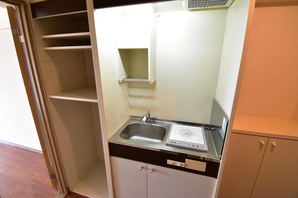 キッチン　火を使わないIHコンロ付きのキッチン♪（同仕様写真）