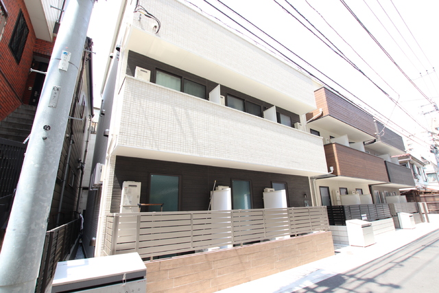 建物外観　★オシャレなカラーの外観です★