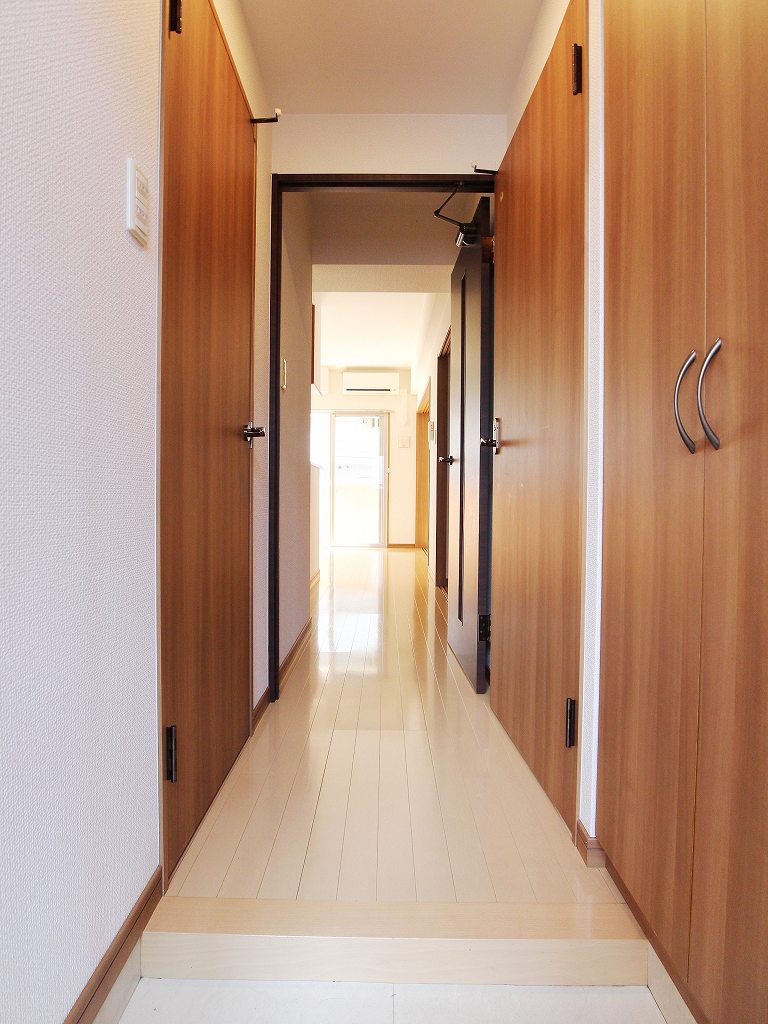 玄関　別部屋参考写真。