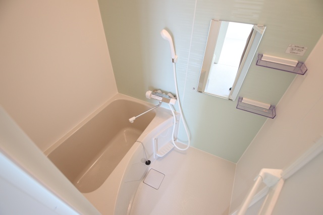 バス・シャワールーム　※別室の参考写真の為、現況優先です。