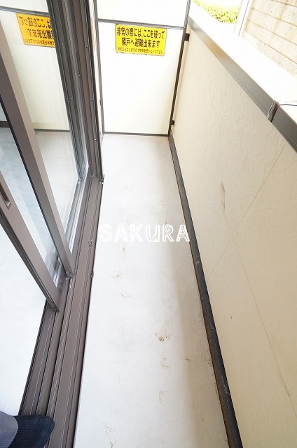 バルコニー　便利で嬉しいバルコニー付きです♪