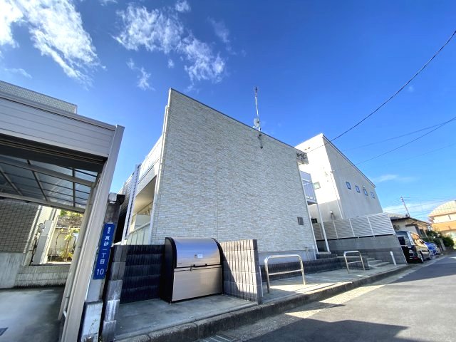 建物外観　2017年築の人気アパート★