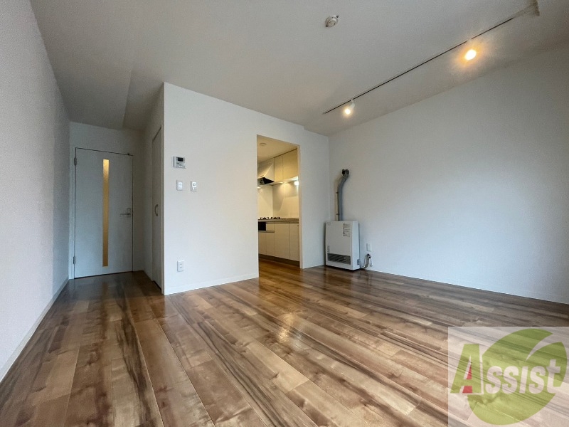 居室・リビング　広くてきれいなリビングです！快適に過ごせそうですね。